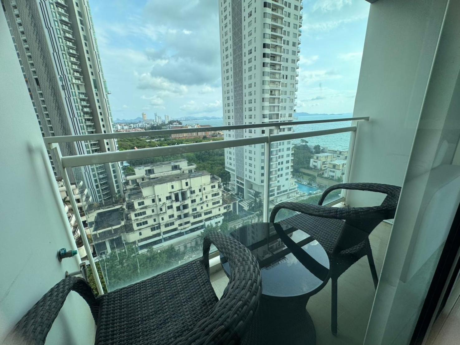 Residence By Hello Pattaya At Veranda Jomtien Beach Værelse billede